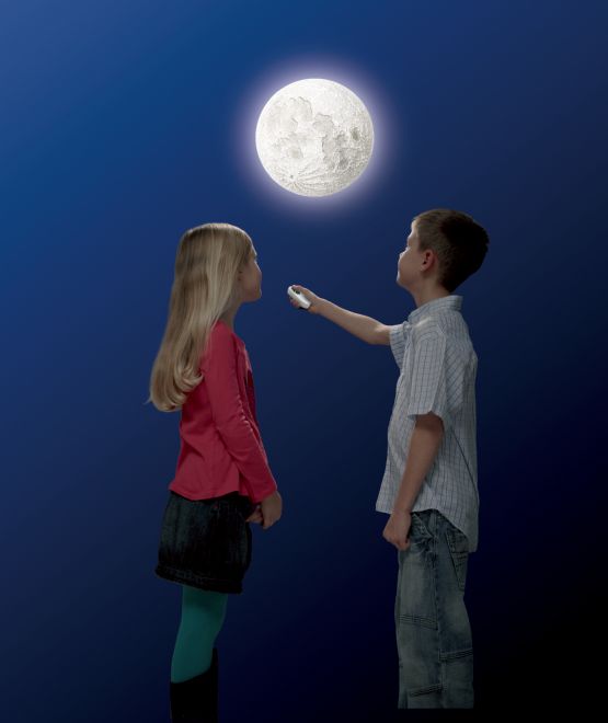 Eureka Remote controlled illuminated Moon 12 Lunar Phases Educational Toy 