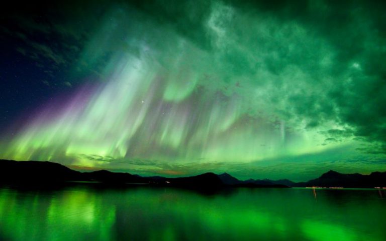Aurora Northern Lights Projector Brainstorm Ltd